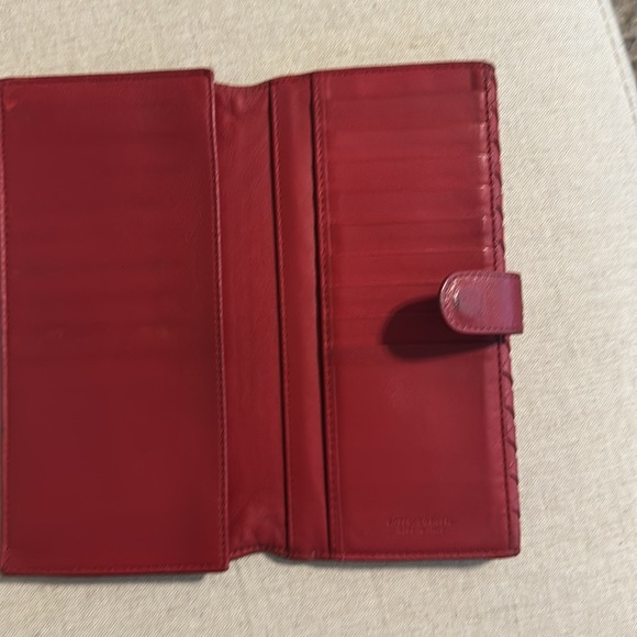 007 - Bottega Veneta Wallet - Picture 6 of 10